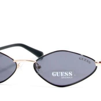 Guess GU 8234