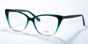 Lussile 32366 prescription glasses with bold black rectangular frames, featuring a slightly angular design for a modern and sophisticated appearance.