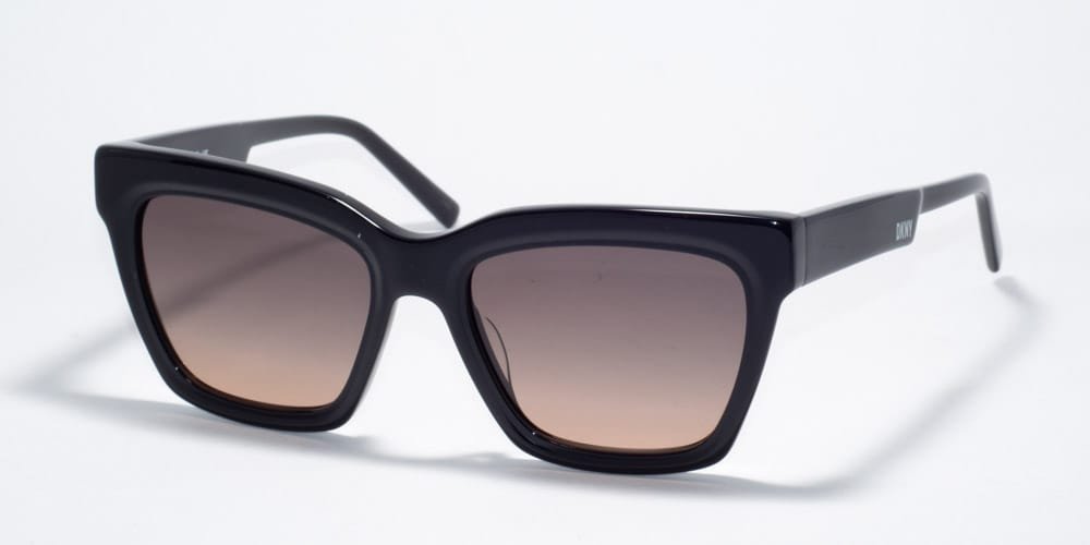 DKNY DK 551